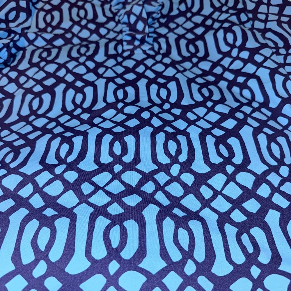 J. McLAUGHLIN Blue Patterned Women's Blouse - Picture 2 of 6